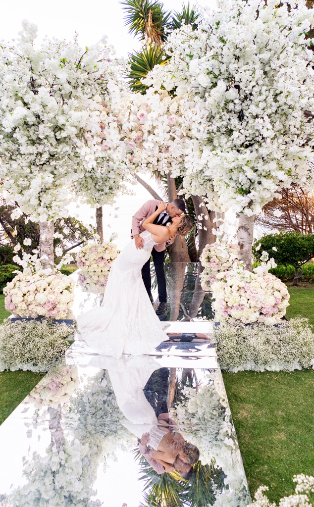 Seth Curry Wife Pics / Sonya Curry Steph S Mom 5 Fast Facts You Need To